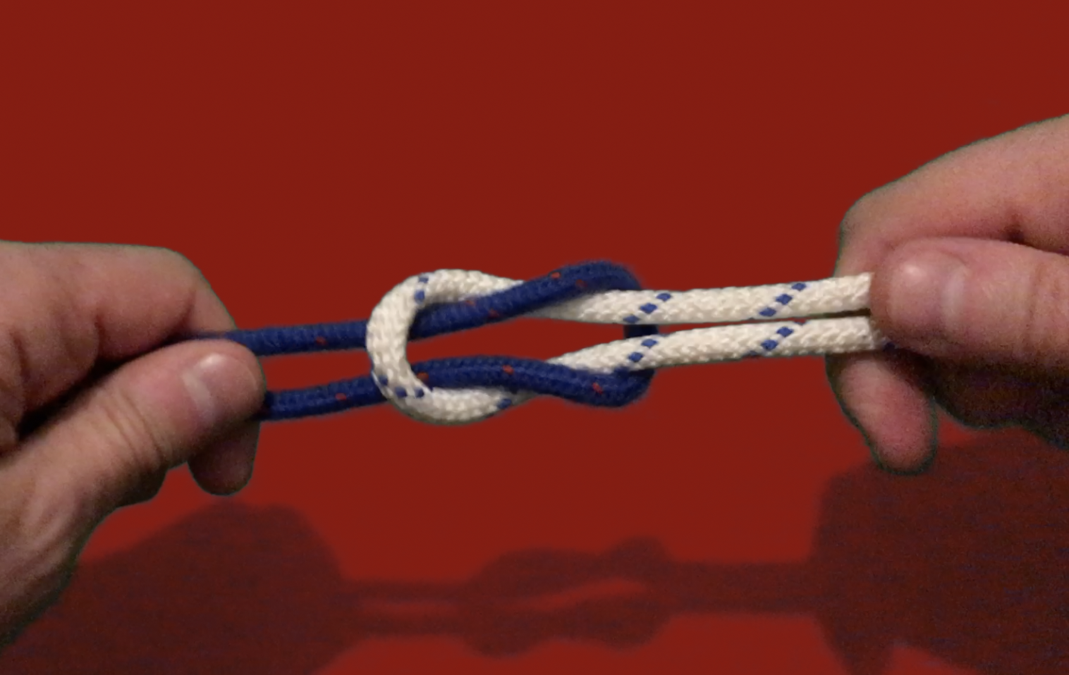 How to Tie the Square Knot (also known as the Reef Knot) Bottom UP Boats