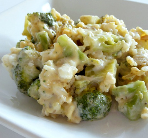 Broccoli and Rice Casserole #broccoli #vegetarian #cauliflower #noodle #dinner