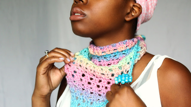 DIY // Summer Crochet Kerchief // Free Crochet Pattern.