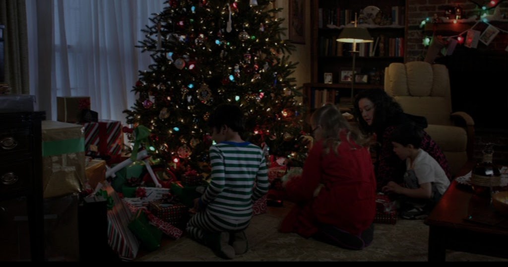 Elokuvahömppää A Merry Christmas Miracle (A Merry Friggin' Christmas)