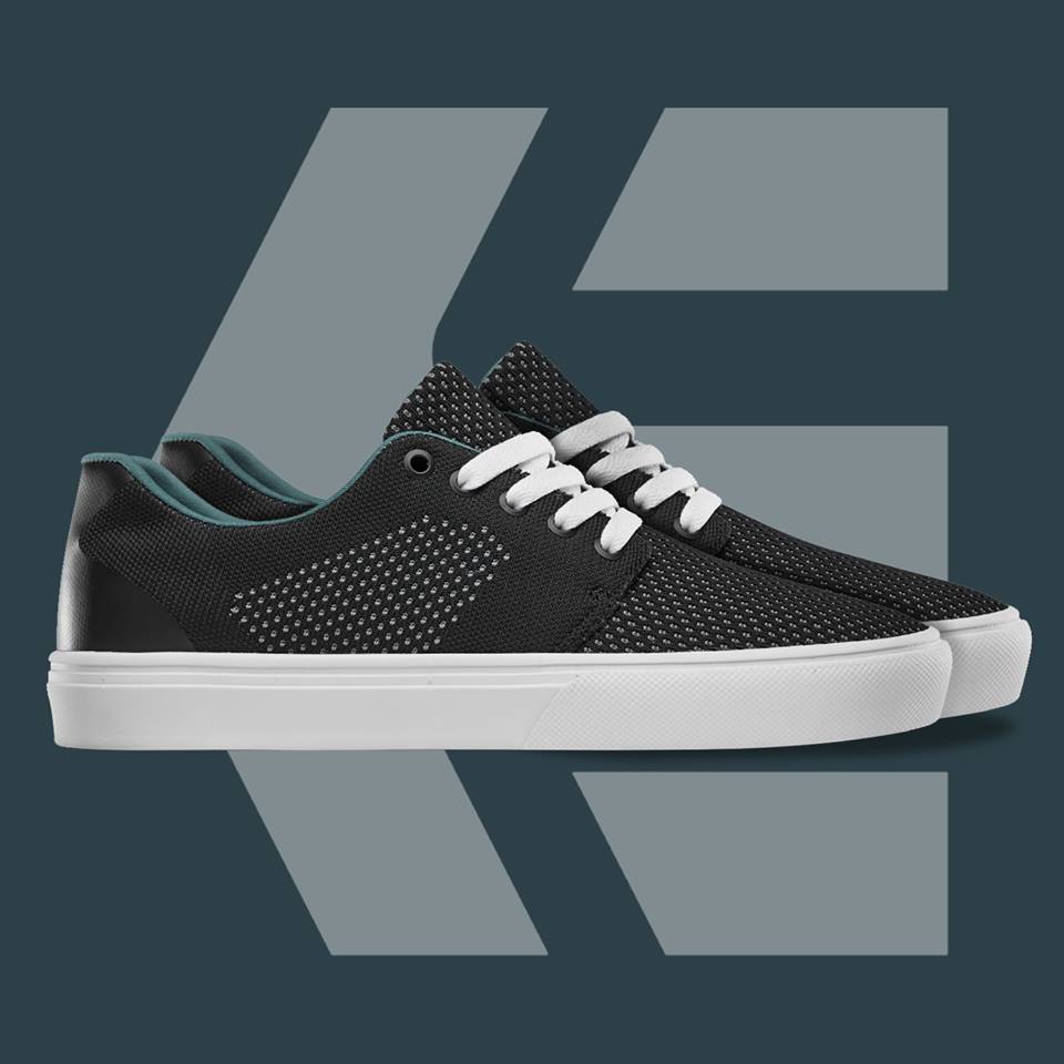 etnies stratus