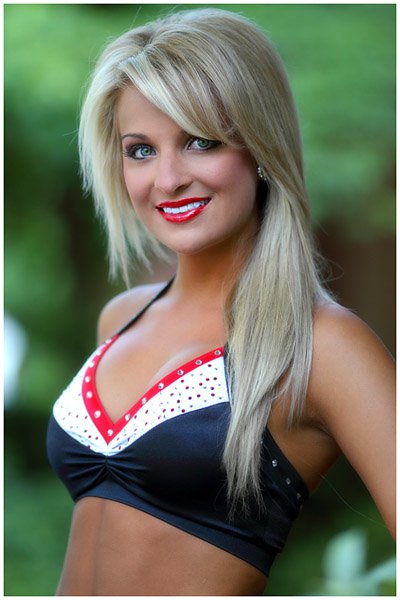 Pro Cheerleader Heaven: The Beautiful Atlanta Falcons' Jonna