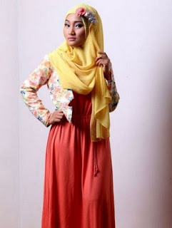 19 Gaya Hijab Dan Baju Muslim Modern Ala Fatin Shidqia Lubis 19 Gaya Hijab Dan Baju Muslim Modern Ala Fatin Shidqia Lubis