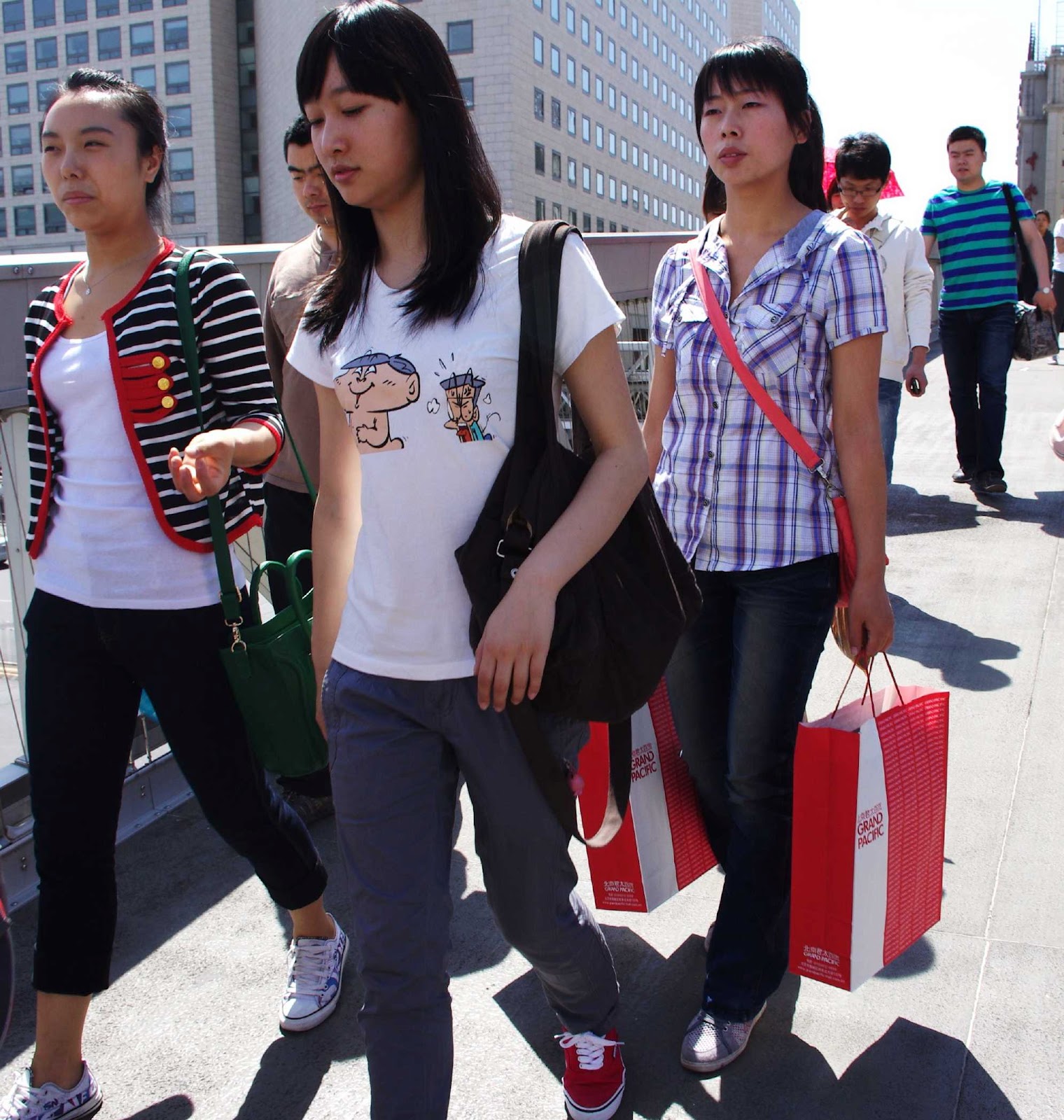 Mi encuentro con China Mujeres, para todos los gustos y bolsillos