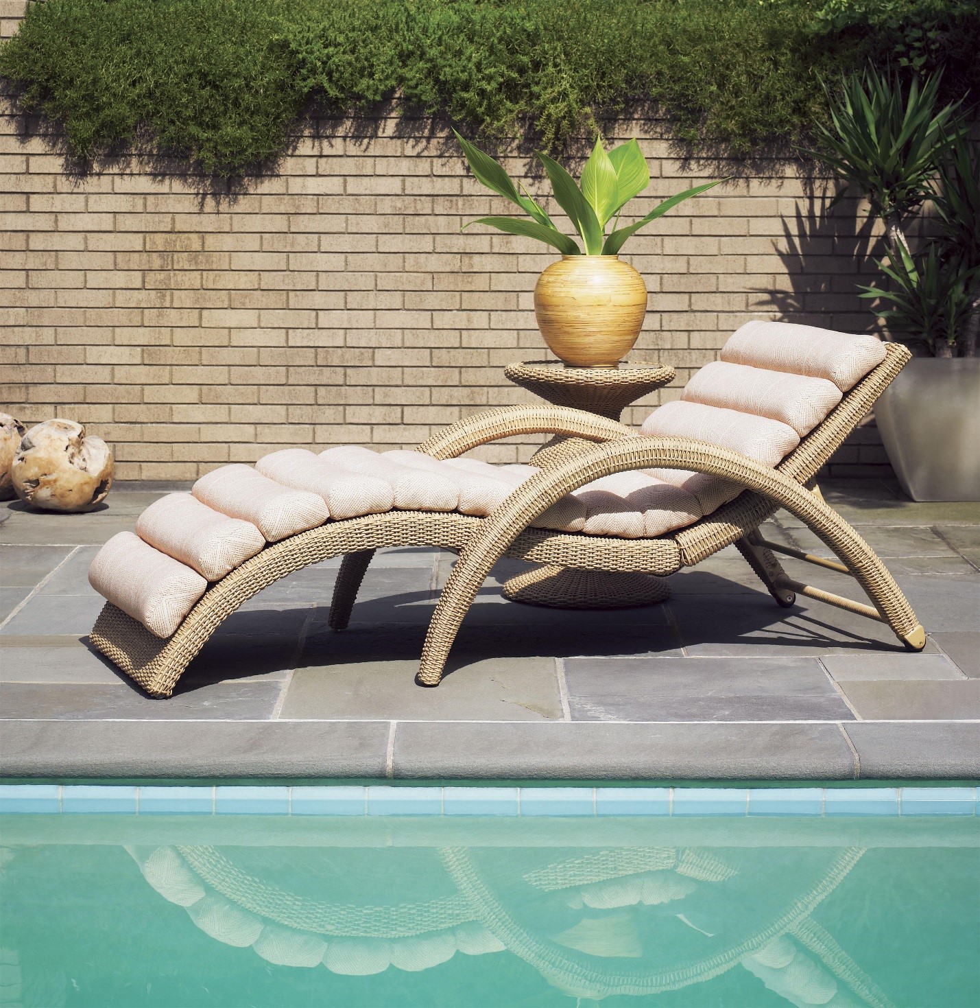 Baer S Custom Furniture Elevate Your Outdoor Entertaining Style Patio Chaise Lounge From Baer S Furniture