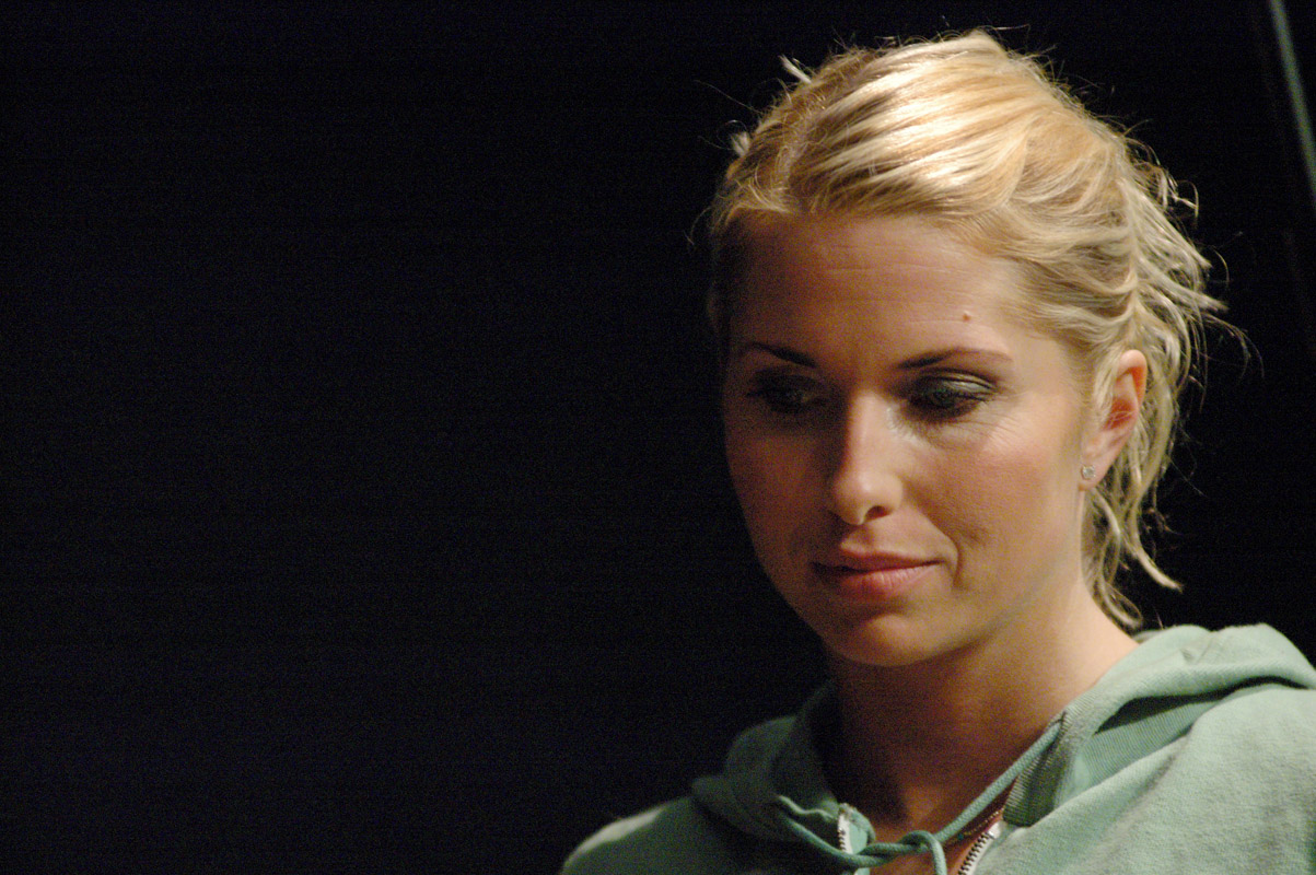 How rich is Viktoria Tolstoy? Net Worth, Height, Weight Net Worth Roll