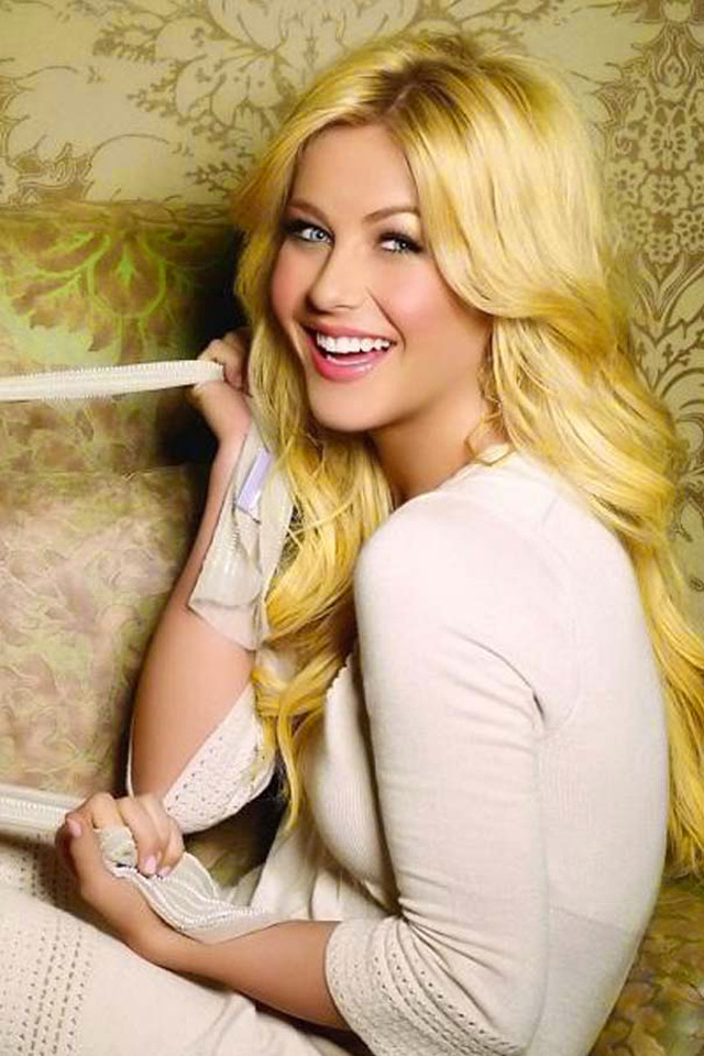 iPhone Retina Display Wallpapers: Julianne Hough Retina Background Pictures