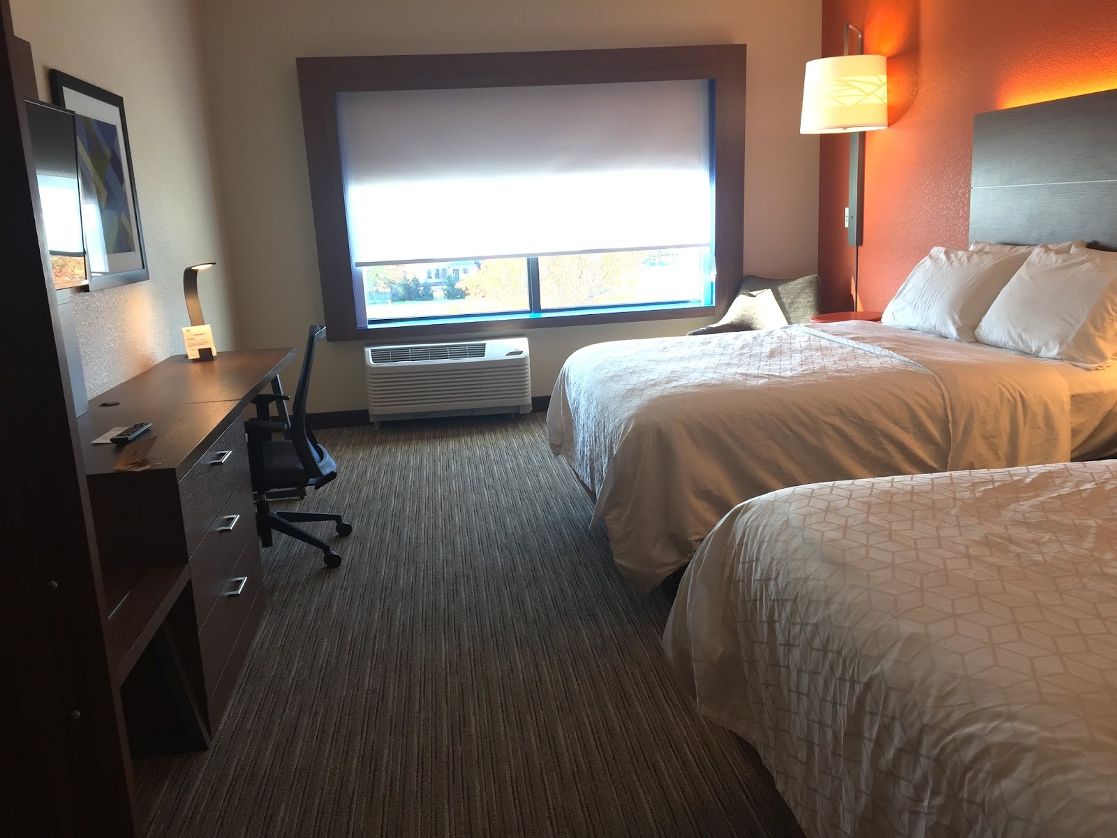 Travel Reviews & Information Evansville, Indiana / Holiday Inn Express