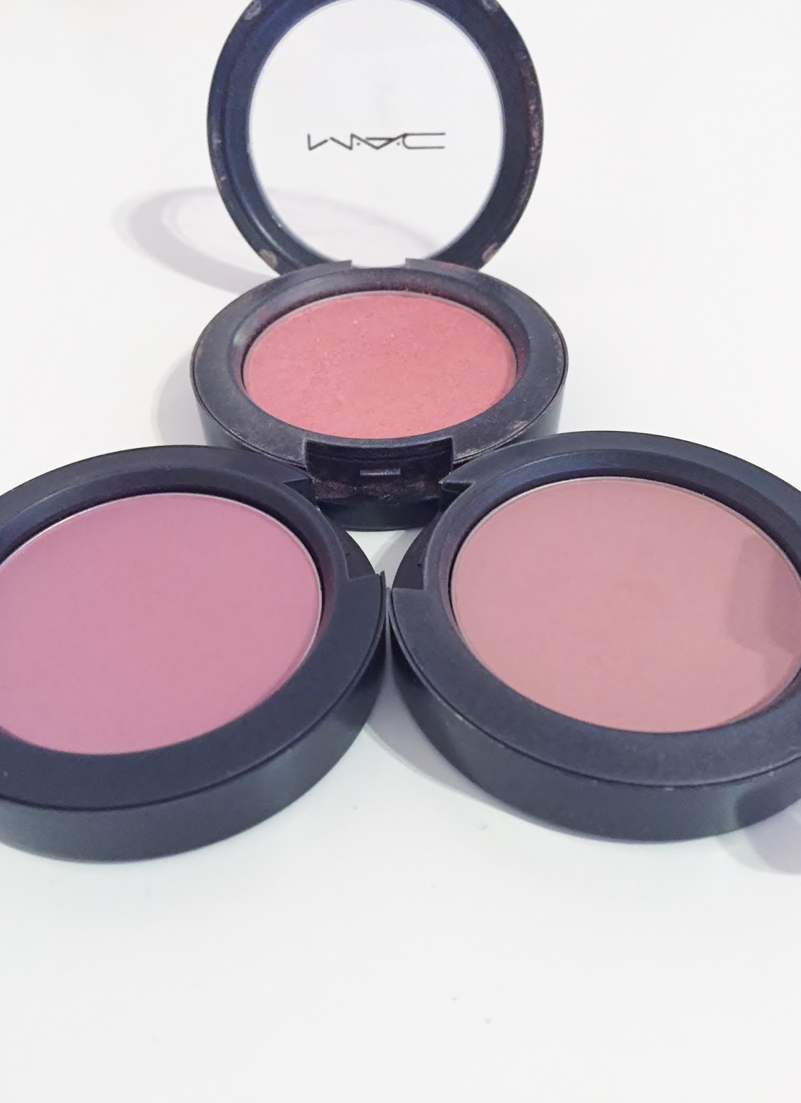 Mac Must Have Blushes Beekeyper