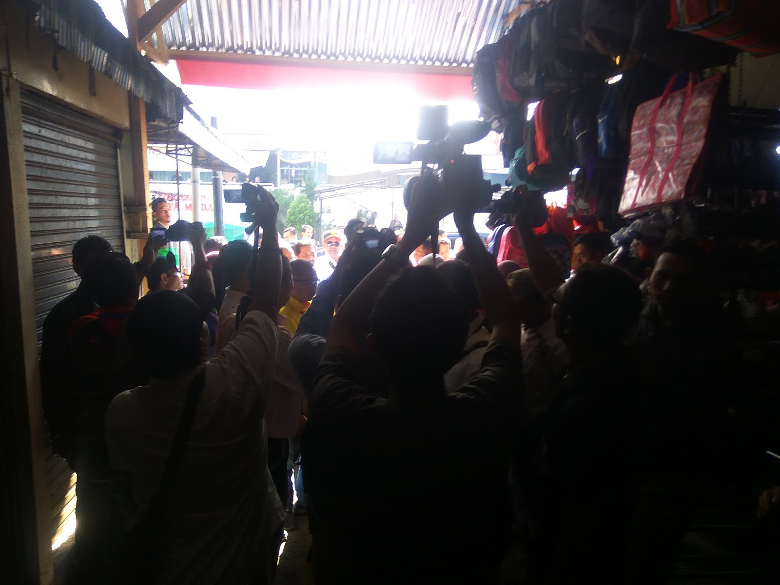 Pedagang Pasar Induk Wonosobo Curhat ke Ketua Umum APPSI Pedagang Pasar Induk Wonosobo Curhat ke Ketua Umum APPSI