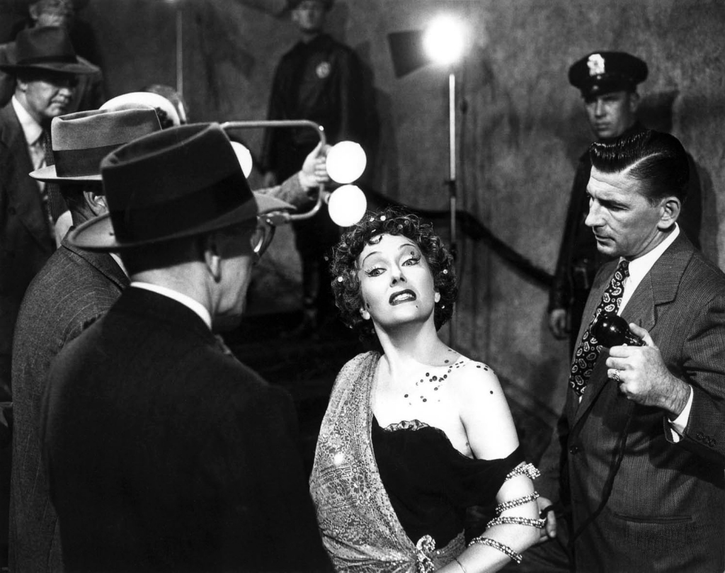 Movie Review Sunset Boulevard (1950) The Ace Black Movie Blog