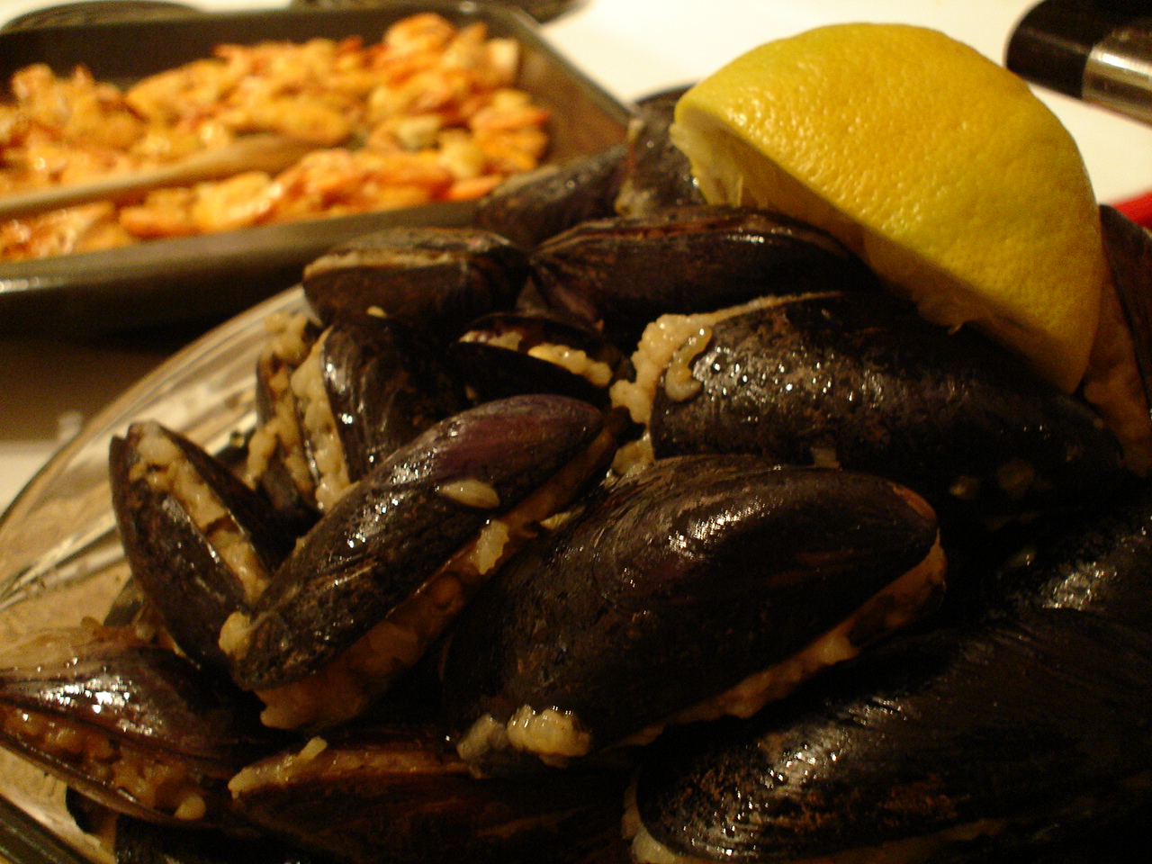 EVIN DELISI Midye Dolma