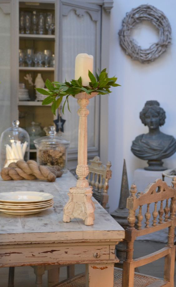 Breathtaking European farmhouse decorated room found on Hello Lovely Studio