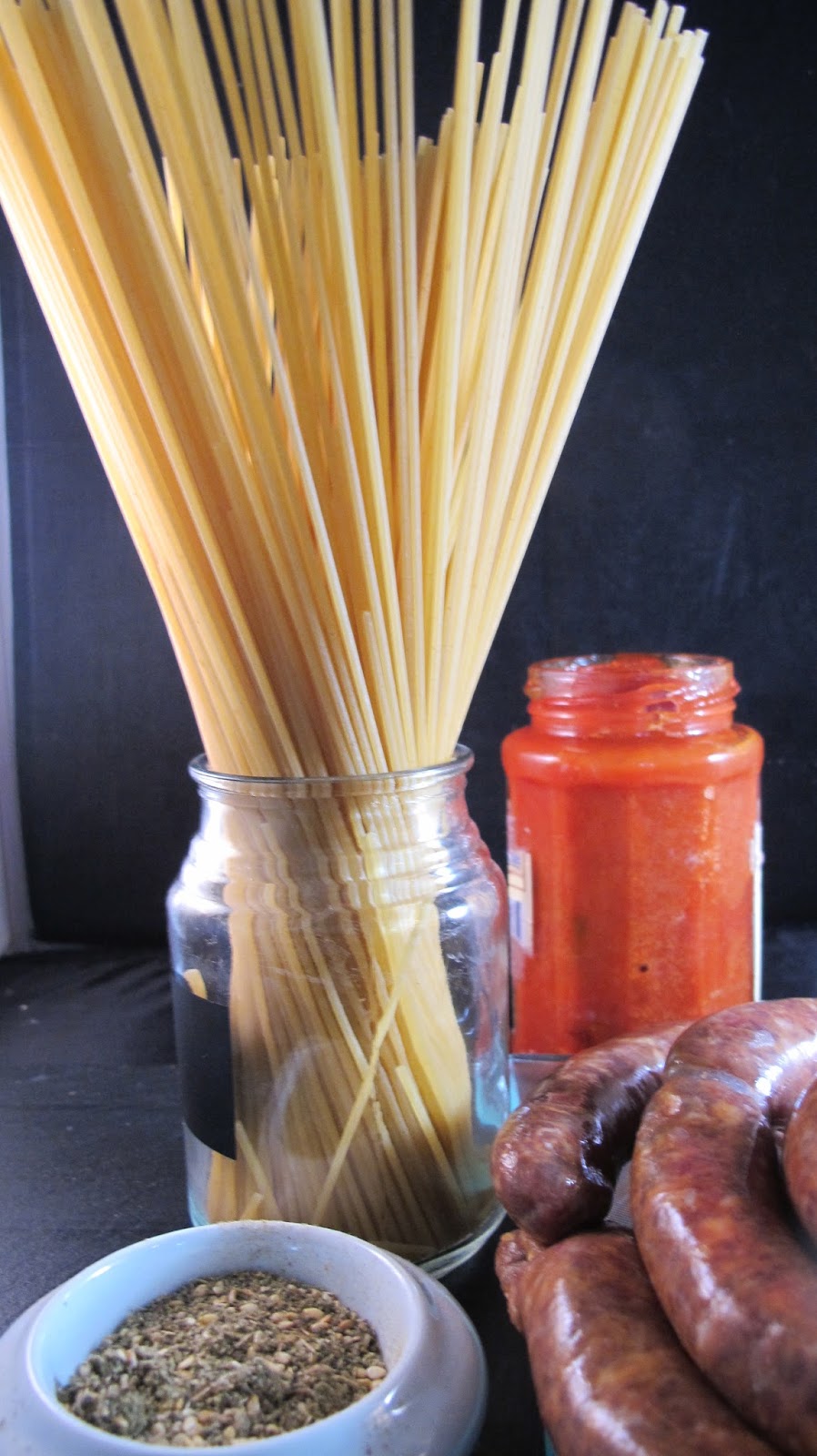 Pâtes à la sauce tomate et merguez