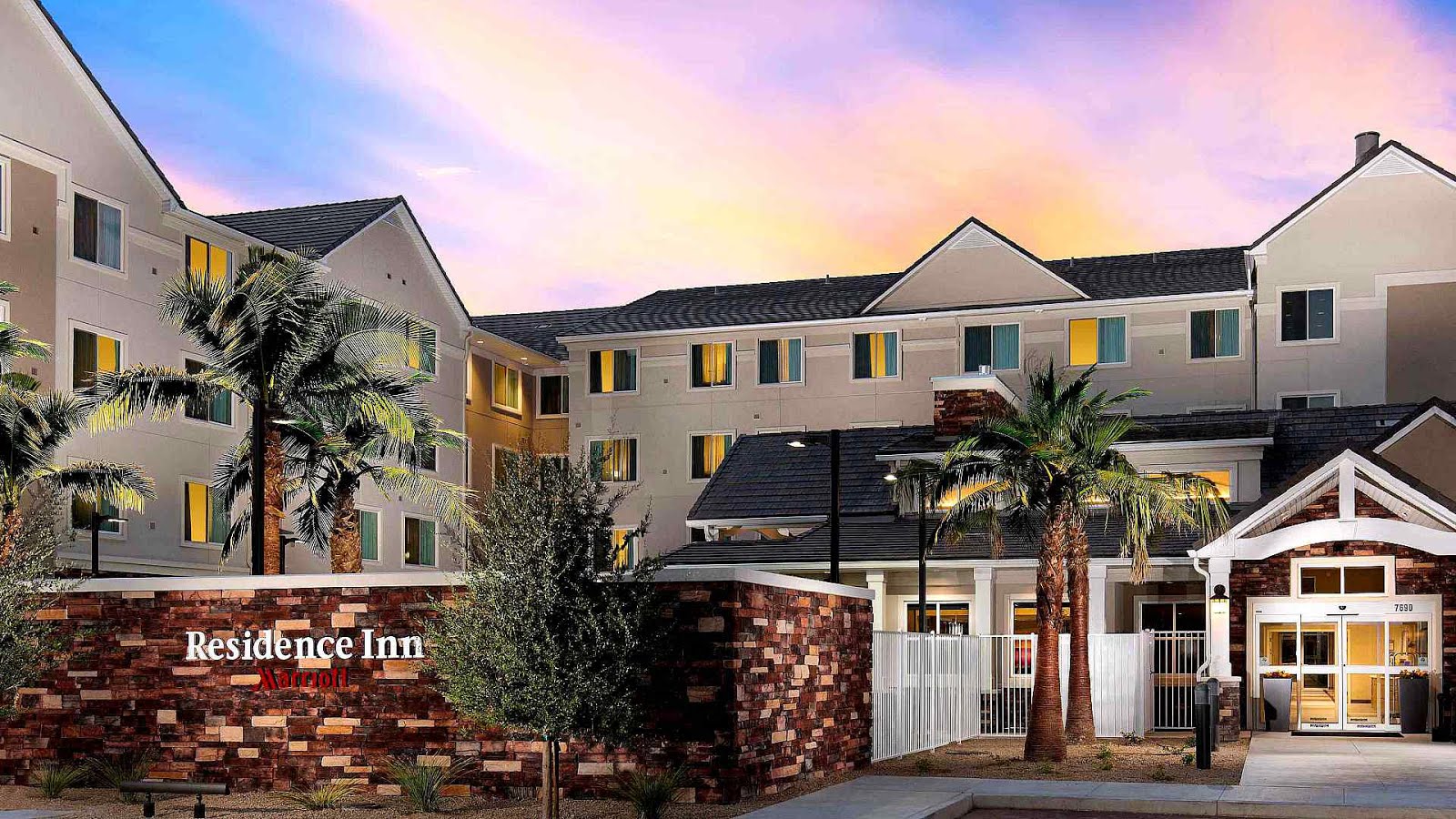 Hotels Near Airport In Las Vegas Trip to Airport