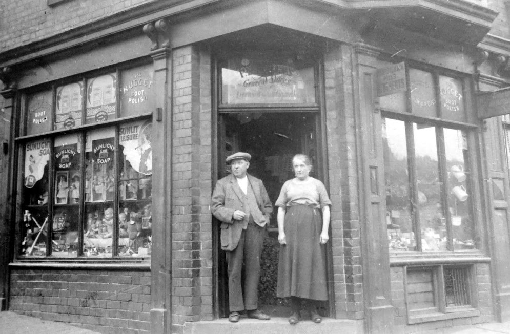 Tour Scotland Old Photograph Corner Shop Glasgow Scotland