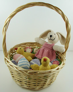 knit easter basket, knit eggs, knit bunny, knit chicks, crochet flowers
