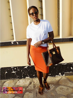 FashionDRA | How to : 03 sure fire ways to style a White tee
