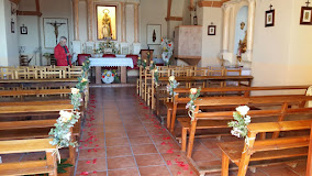 LA ERMITA ESTA DISPONIBLE PARA CELEBRAR CUALQUIER EVENTO RELIGIOSO.