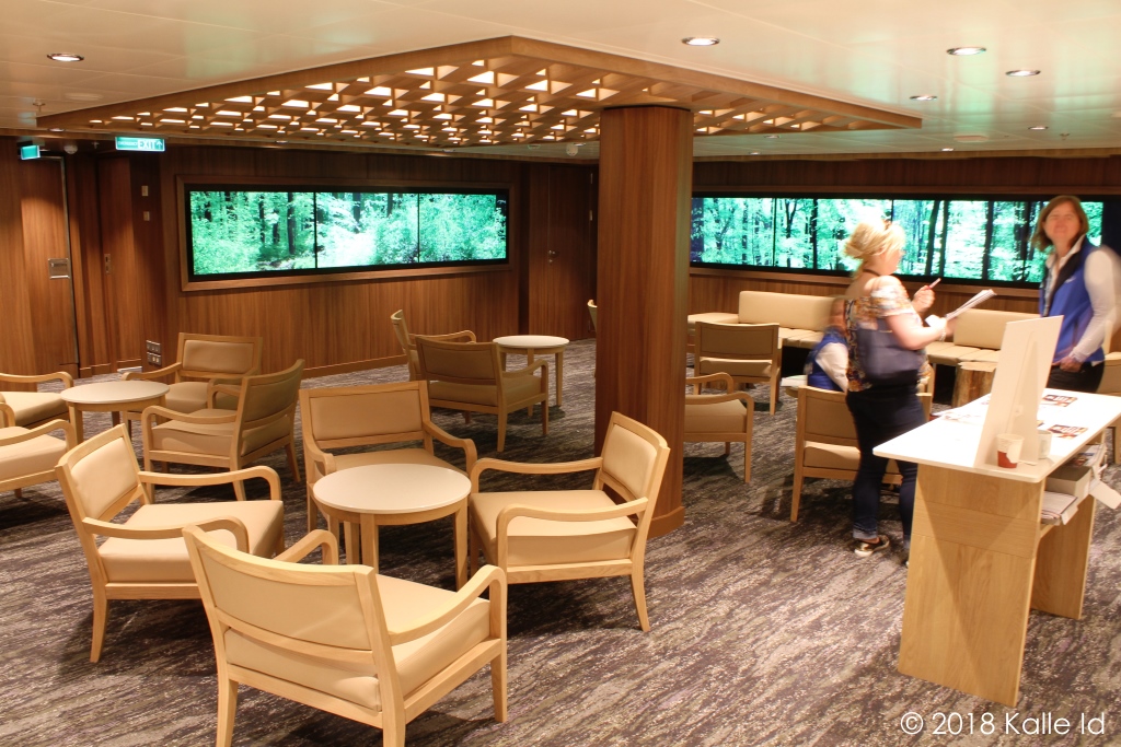 Kships Norwegian Bliss Interiors Decks 8 14