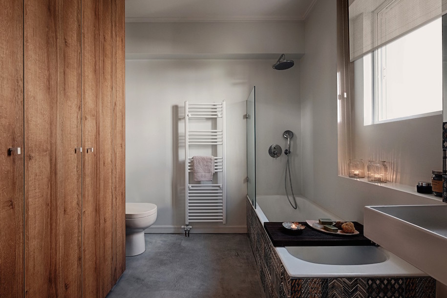 Modernia, tummaa ja rustiikkia