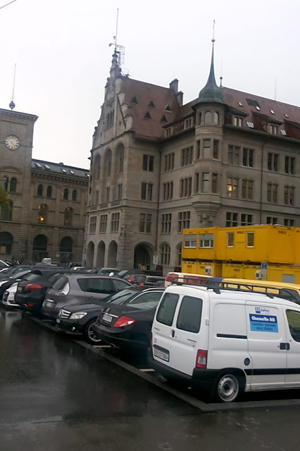 « Stadthaus Sitz der Stadtverwaltung. »