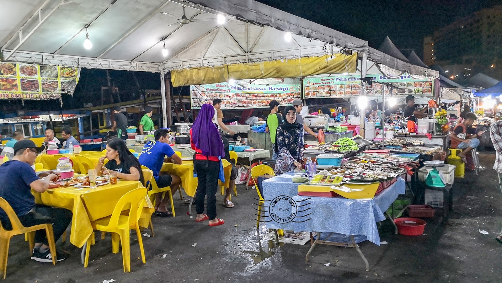 Filipino Market Seafood Kota Kinabalu, Sabah Crisp of Life