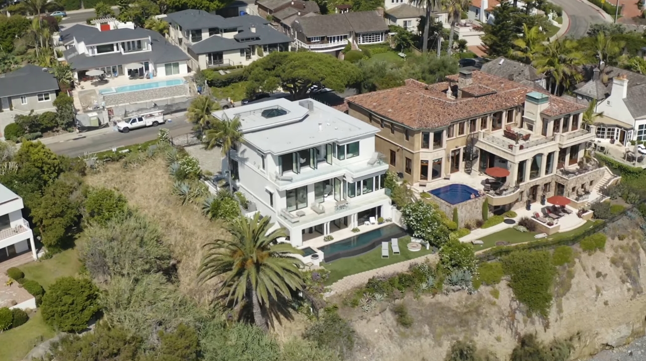 23 Photos vs. 5850 Camino de la Costa, La Jolla, CA vs. Luxury Home Interior Design Tour