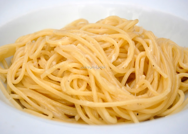 Espaguetis Cacio e Pepe Espaguetis Cacio e Pepe