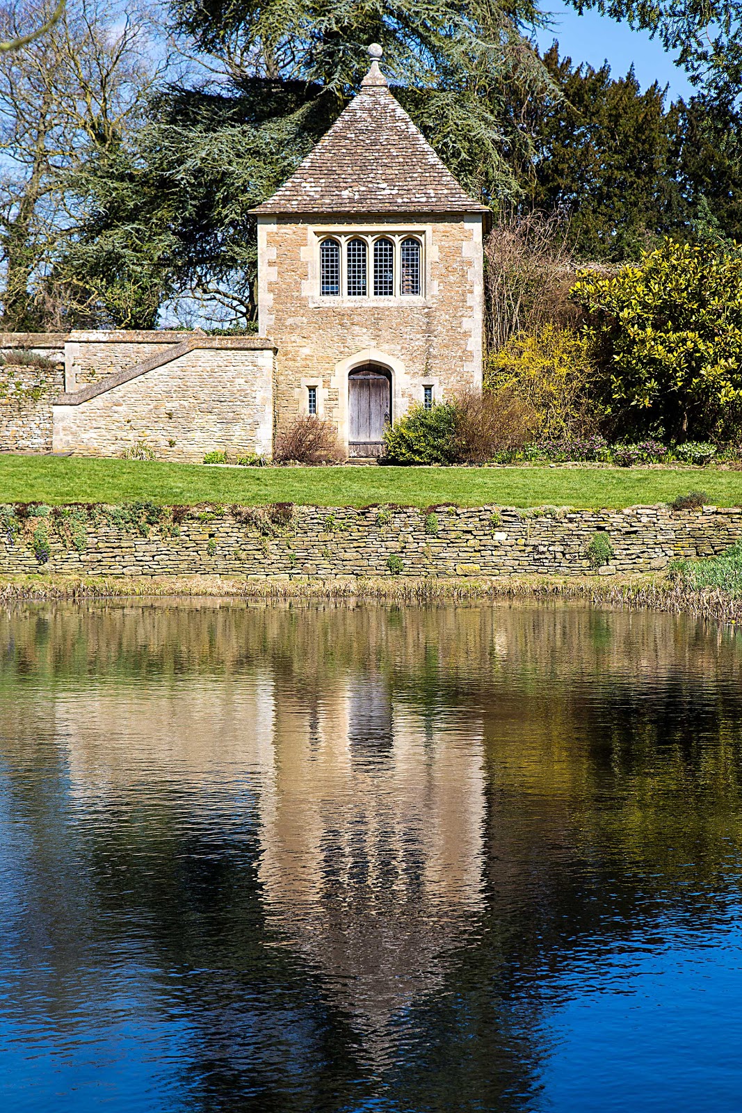HClaireBlip Three National Trust properties 2nd April 2013