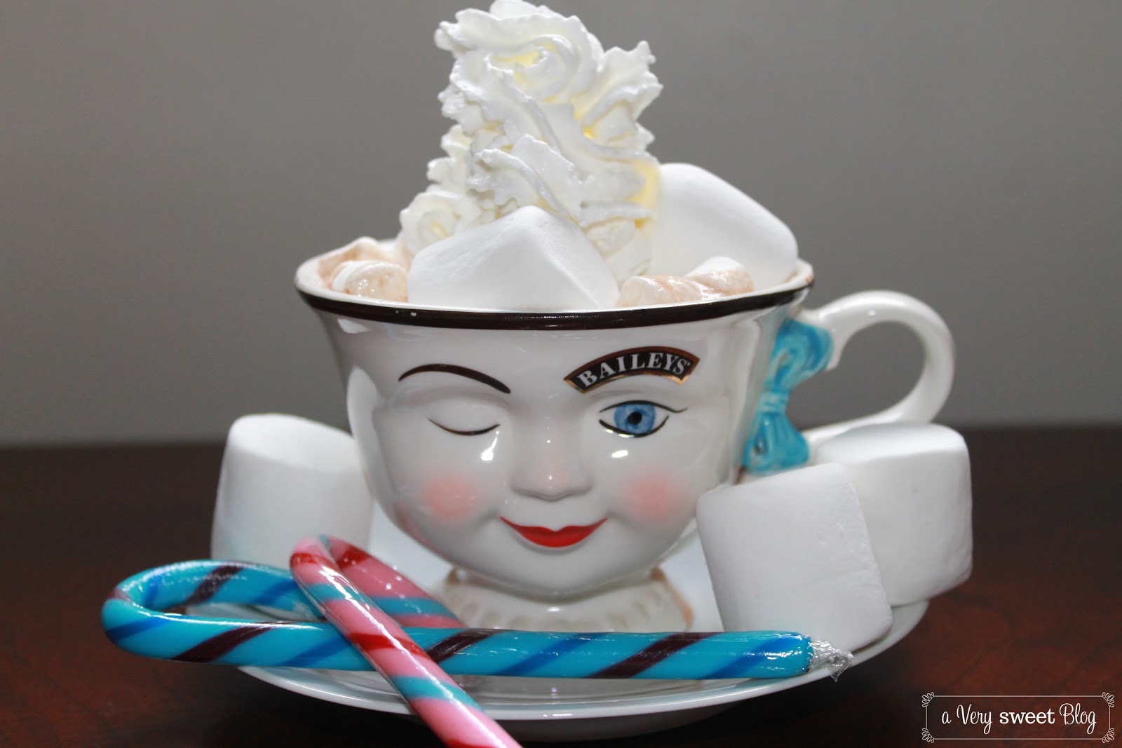 How to Make Marshmallow Snowman for Hot Chocolate