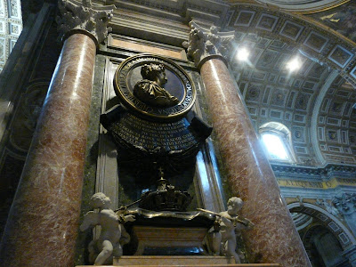 Inside-St-Peter's-Basilica-Rome-Italy