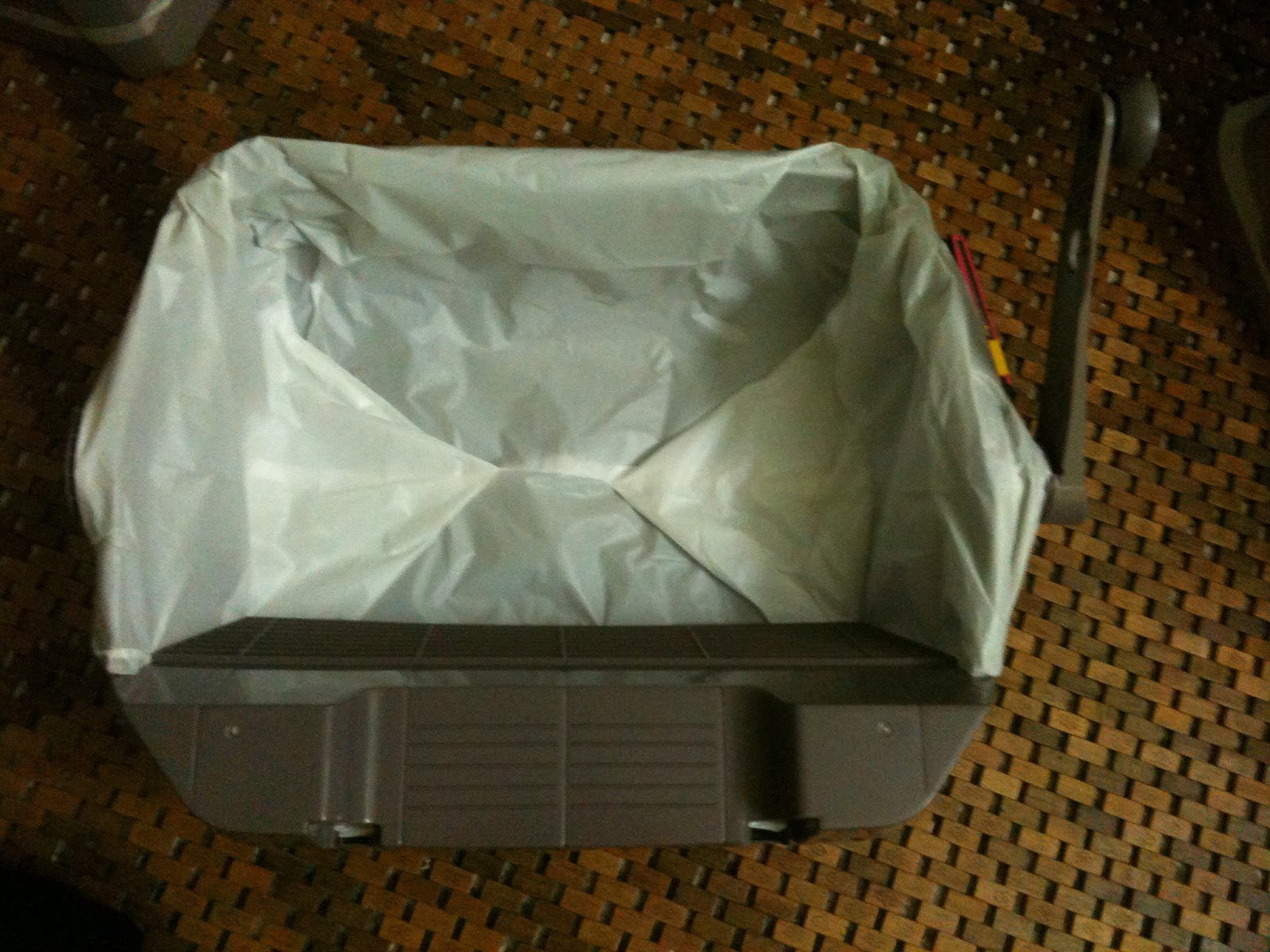 Sharz and Catz SmartSift Easy,No Mess Cat Litter Maintenance