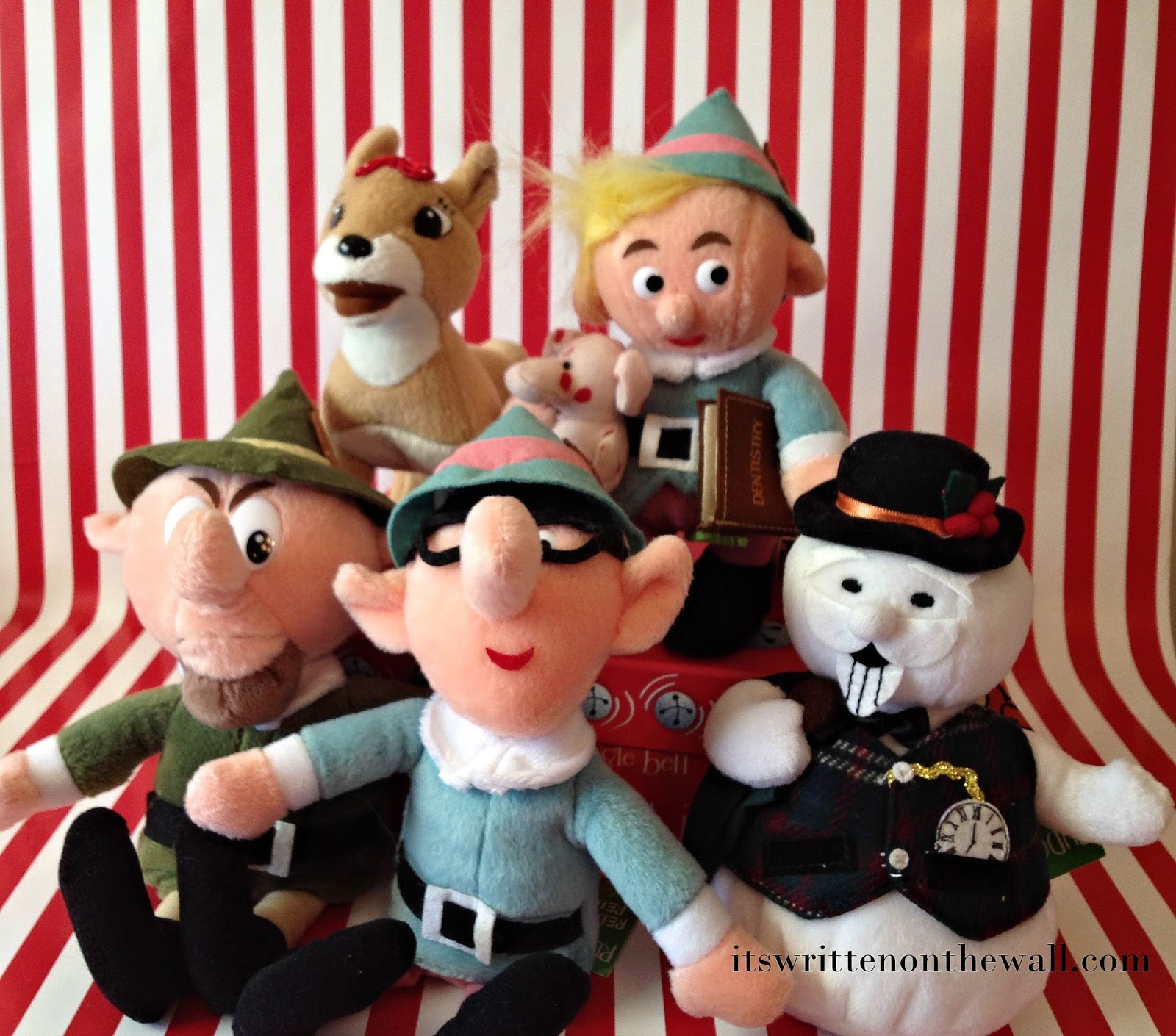 It's Written on the Wall: 24 Christmas Chocolate Candy Wraps & A Peek ...