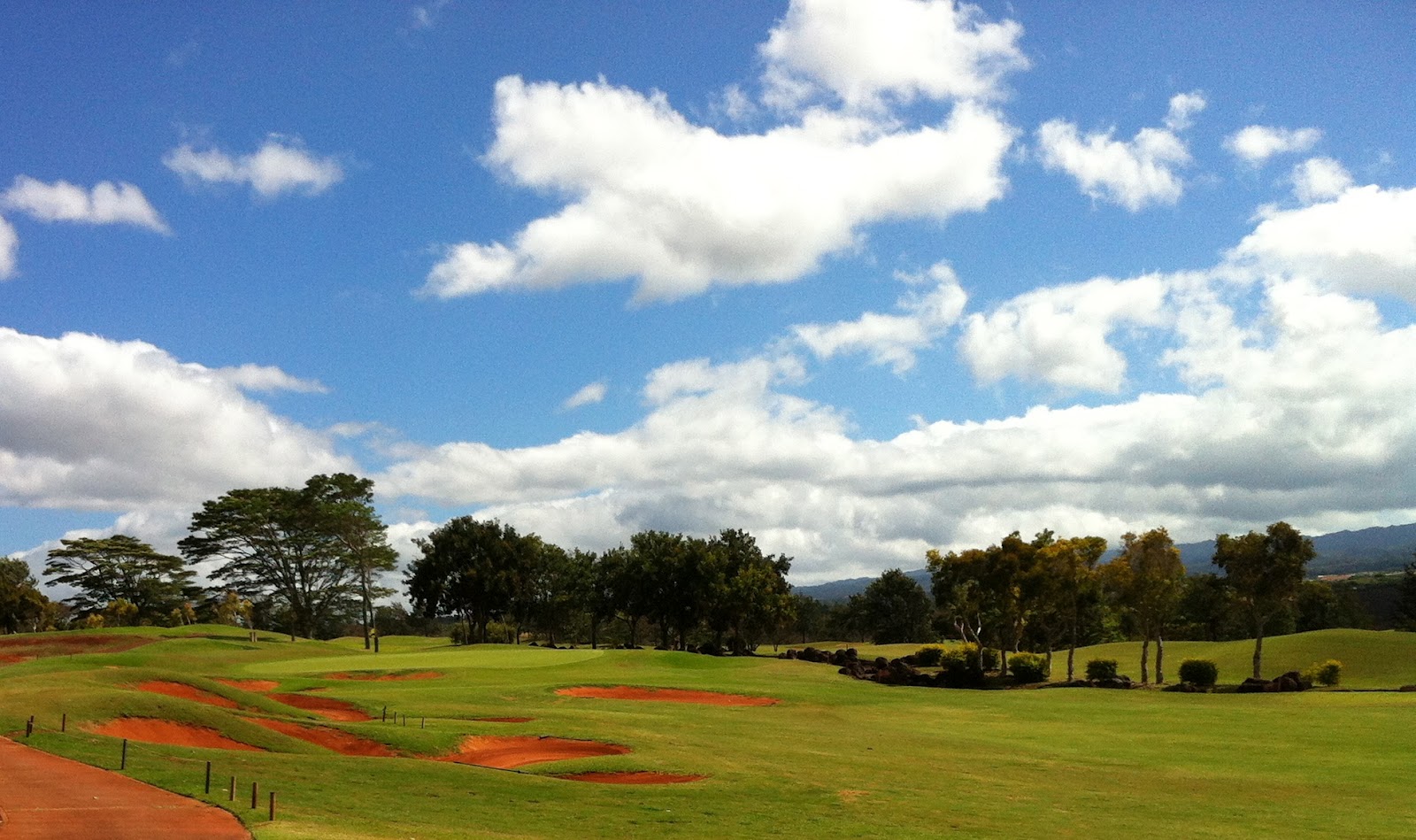 GREAT EATS HAWAII ROYAL KUNIA COUNTRY CLUB WAIPAHU, HAWAII