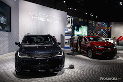 pacifica chrysler hybrid criswell place