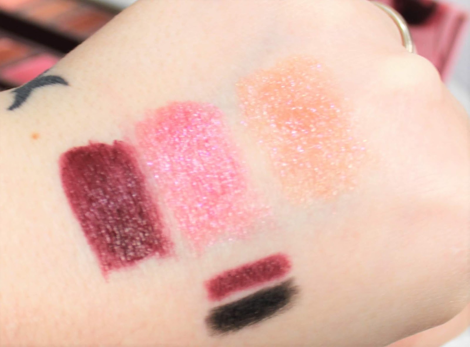 Urban Decay Naked Cherry eyeliner swatches