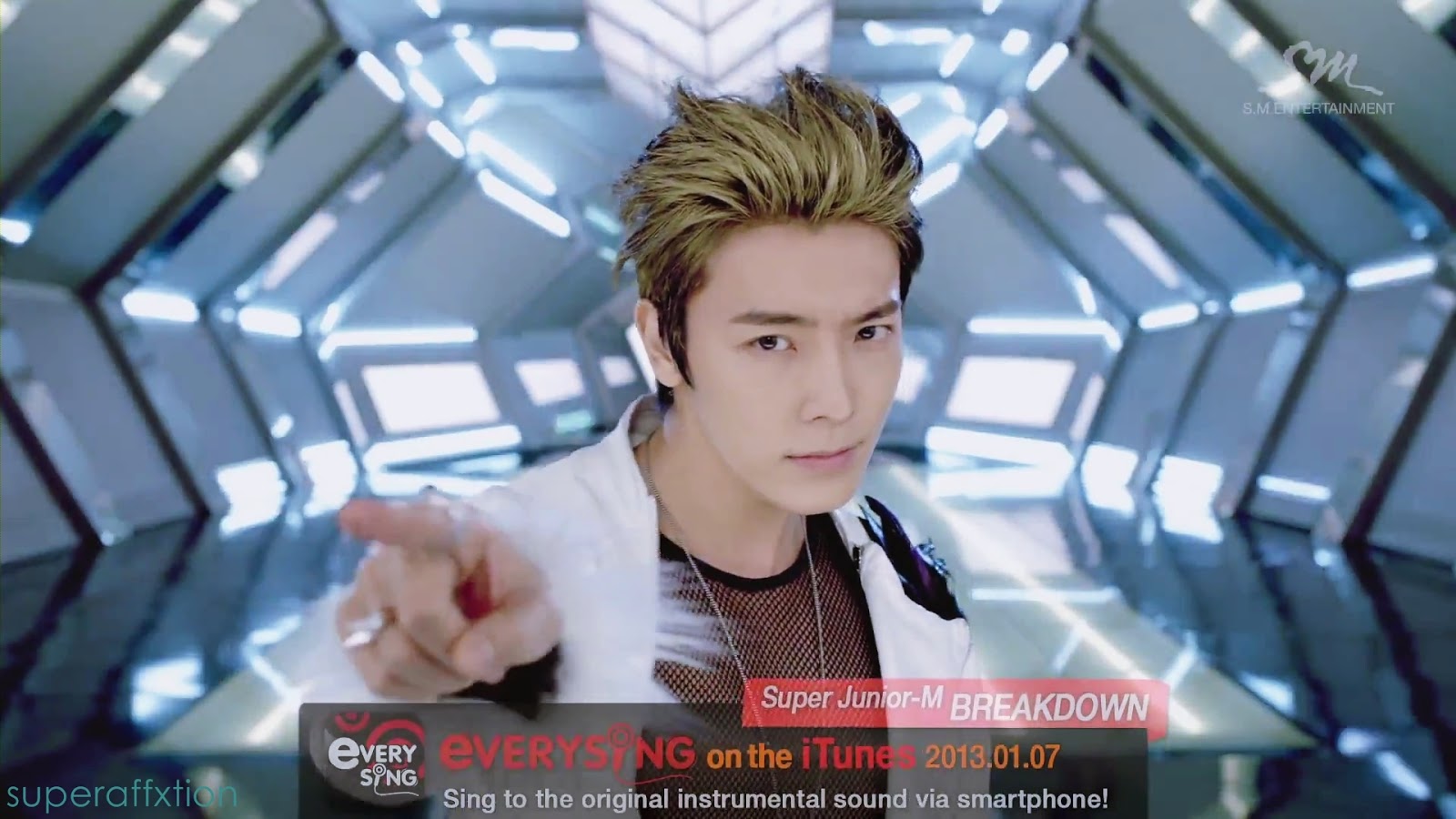 Anywhere exis remix ben nicky. Клип breakdown super junior. Канин super junior. Super junior m. Siwon super junior m break down.