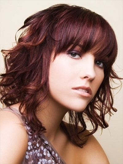 Confidence Haircuts Style Cute 2017 Most Of The S With Strong Face Structure Look Good In A Short Haircut And Those Long More Wavy Curled Around There