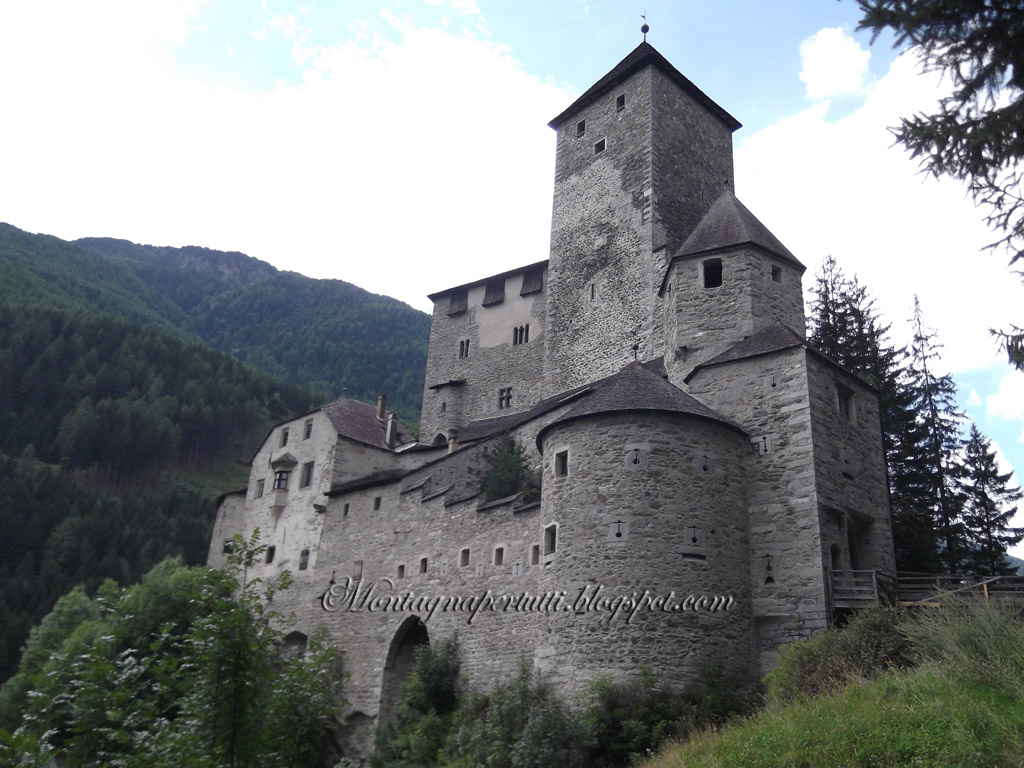 Montagna per tutti CASTEL TURES E