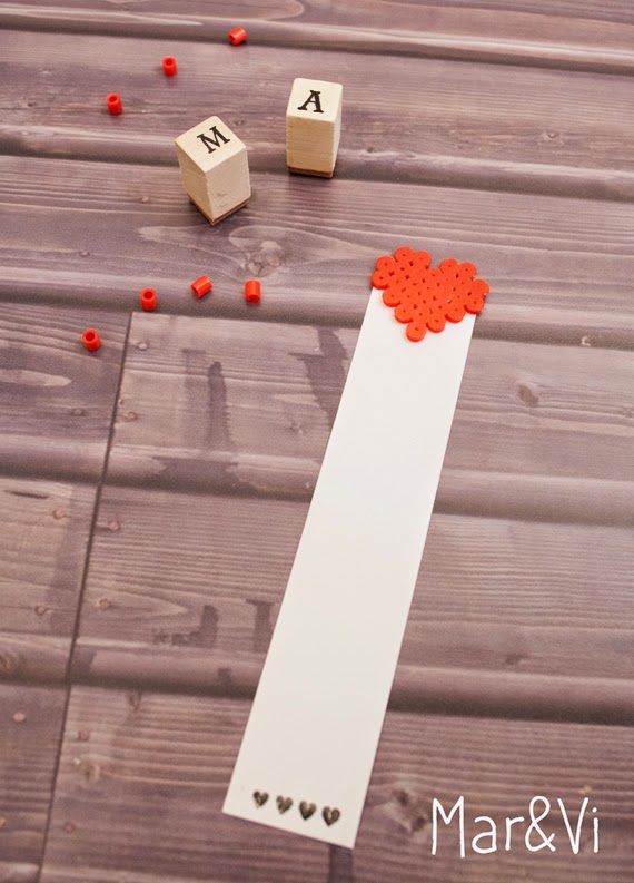 marca páginas con corazón