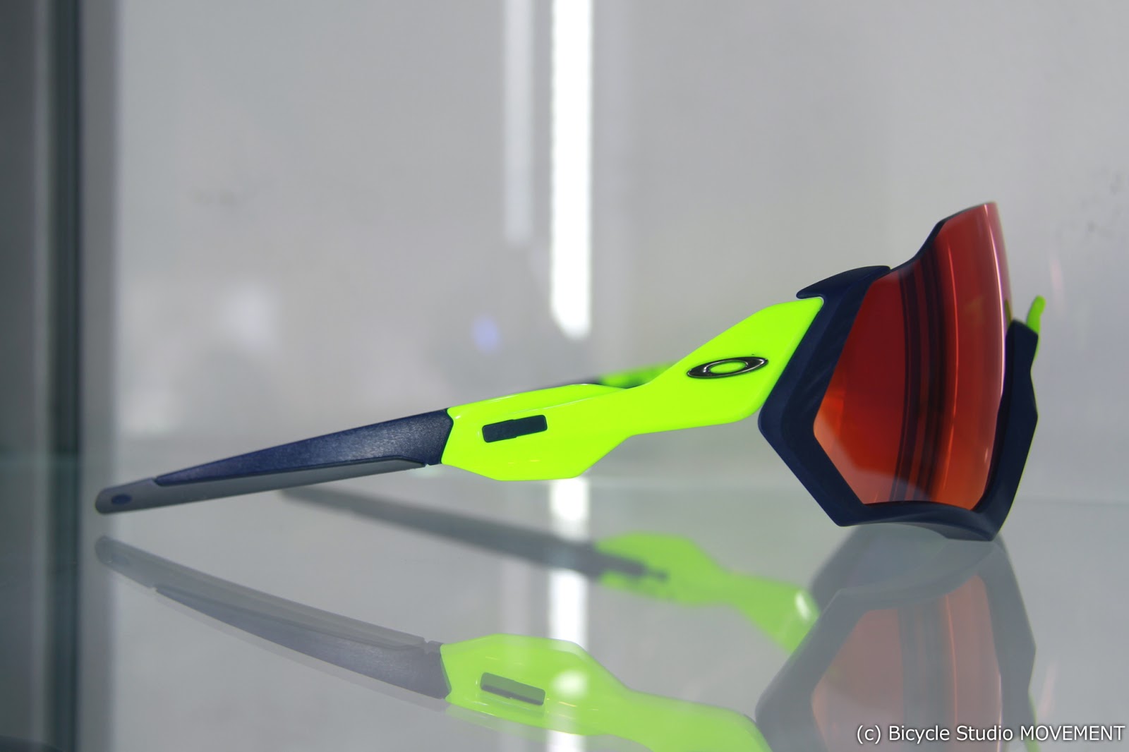 oakley flight jacket yellow