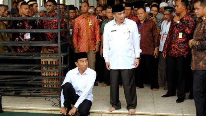 Jokowi Hadiri Peresmian Tambang Milik Para Jenderal di Morowali