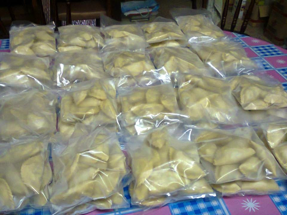 Karipap Pusar Kluang Karipap Pusar Kluang sebelum Dibekukan!