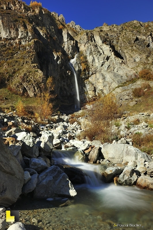 riviere et cascade du valgaudemar photo Pascal Blachier