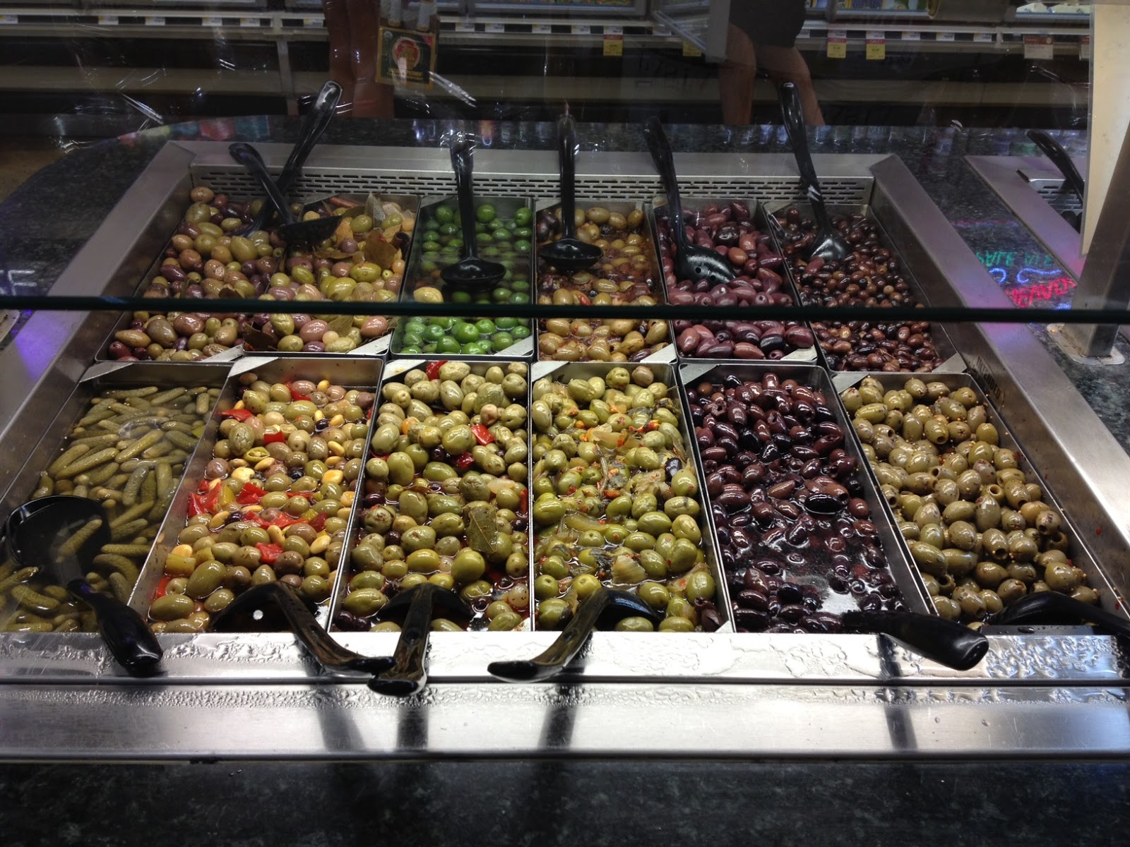 MARIETTE'S BACK TO BASICS {Olive Bar at Whole Foods Market}
