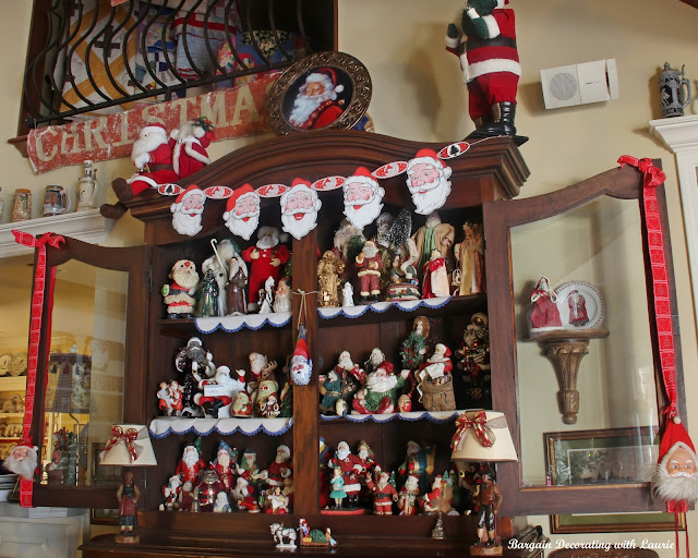 Christmas Santas-Bargain Decorating with Laurie