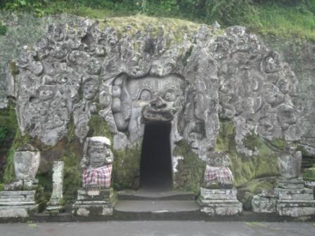 Pura Goa (Gua) Gajah - Bali, Wisata, Liburan, Objek Wisata, Tempat Wisata Menarik, Pura, Tempat Suci, Bedahulu, Bedulu, Gianyar, Bali