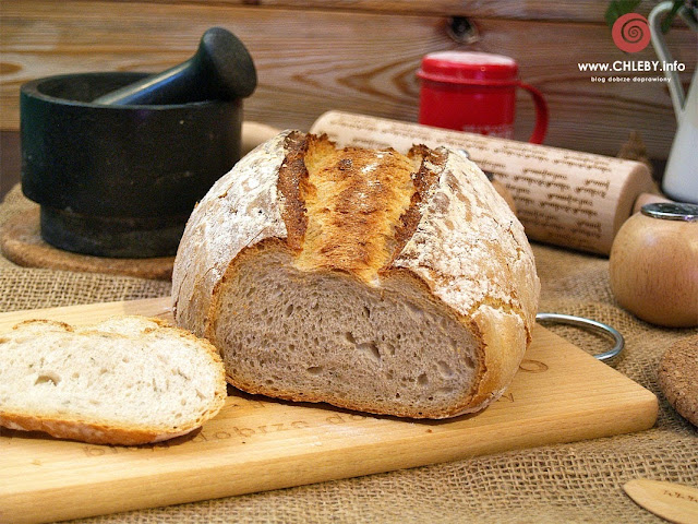 Pszenno-żytni chleb ziołowy (z rozmarynem)
