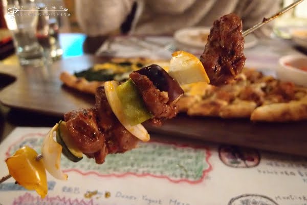 台中食記+菜單→在台中吃台灣人能接受的中東味,吃得我好想規劃土耳其旅遊@台中五權西路伊斯坦堡中東料理餐廳